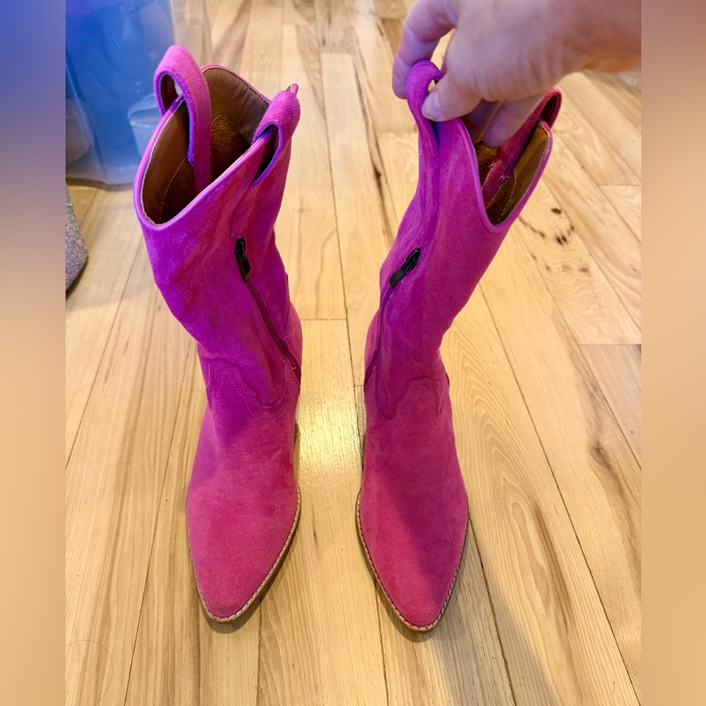 Pink boots! Size 6! Excellent condition! - Picture 4 of 6